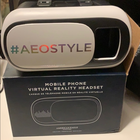 Mobile phone virtual reality headset - Picture 3 of 3